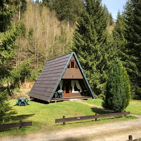 펜션 Ferienhaeuser Am Waldschloesschen *