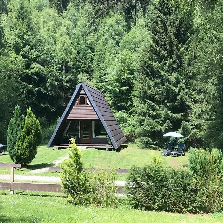 Semesterbostad Ferienhaeuser Am Waldschloesschen *