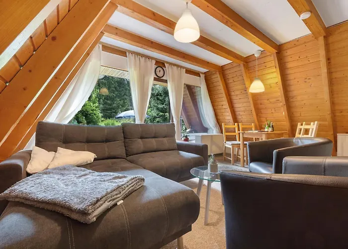 Дом отдыха Ferienhaeuser Am Waldschloesschen Лаутентхаль